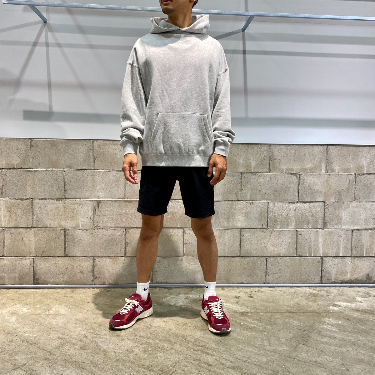 FOG ESSENTIALS/エッセンシャルズ BOXY PULLOVER HOODIE