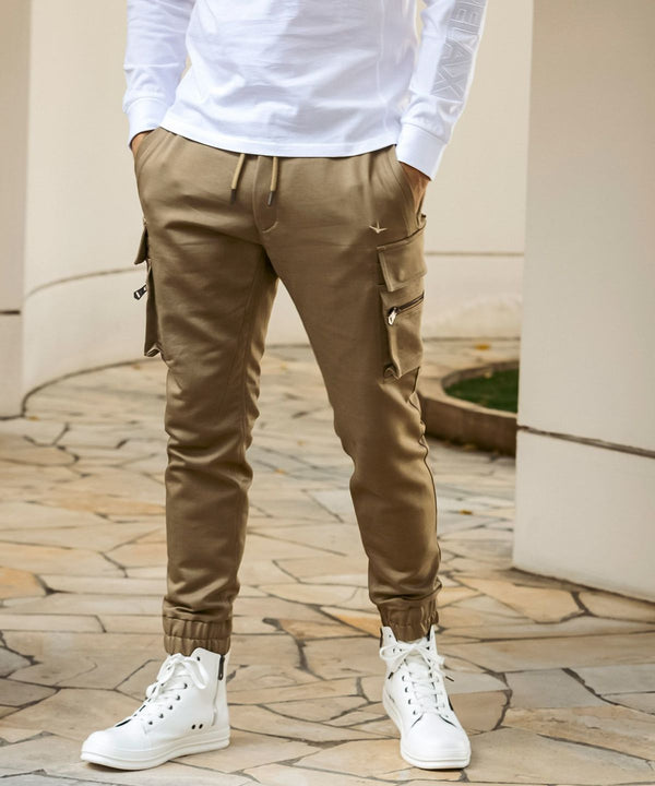 ウノピゥウノウグァーレトレリラックス　スリムカーゴパンツ