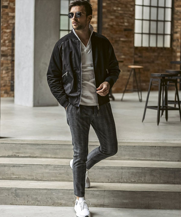 ウノピゥウノウグァーレトレリラックス　ブライトストレッチクレイジーブルゾン