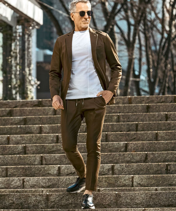 ウノピゥウノウグァーレトレリラックス　ブライトストレッチジャケット