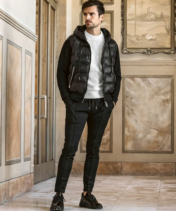 ウノピゥウノウグァーレトレリラックス　ブラックジャガードパデッドパーカー