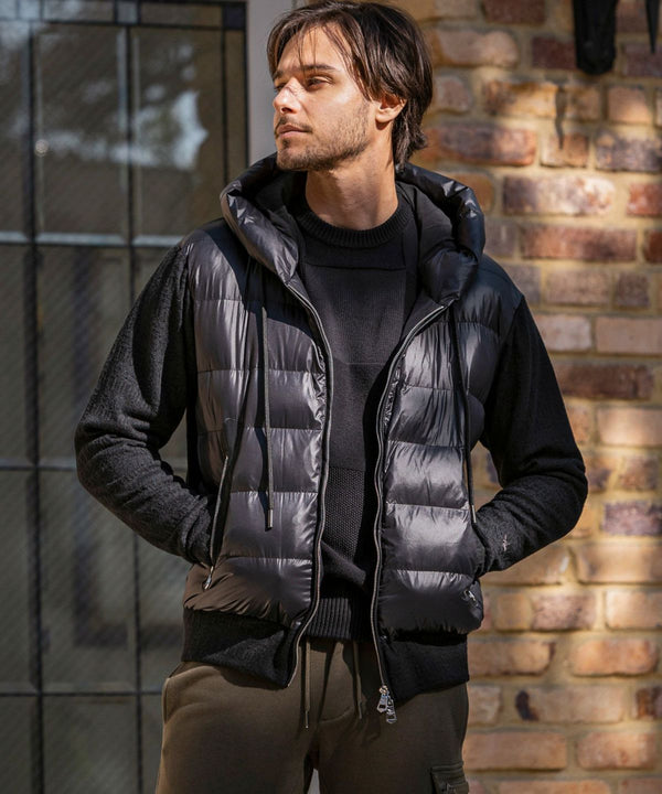 ウノピゥウノウグァーレトレリラックス　ブラックジャガードパデッドパーカー