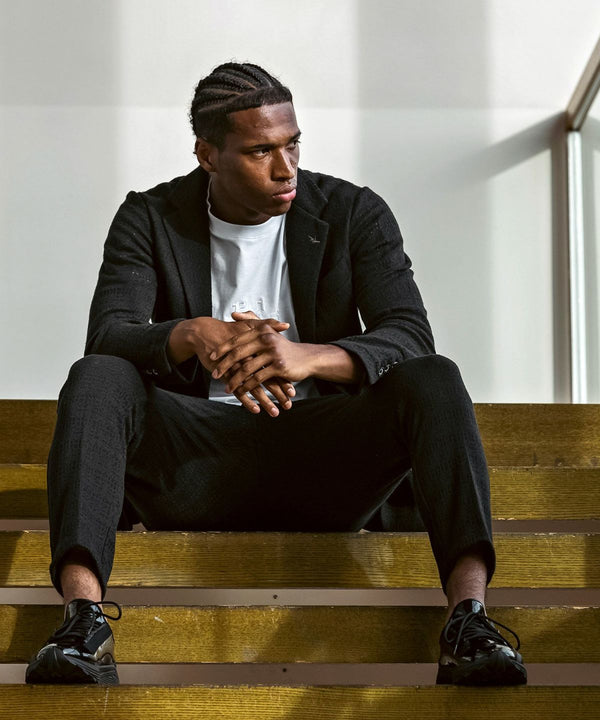 ウノピゥウノウグァーレトレリラックス　ブラックジャガードスラックス