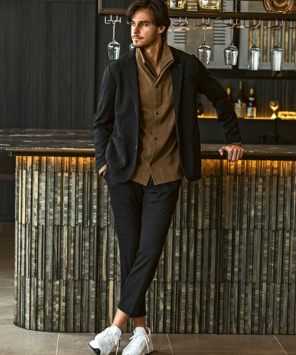 ウノピゥウノウグァーレトレリラックス　ブラックジャガードスラックス