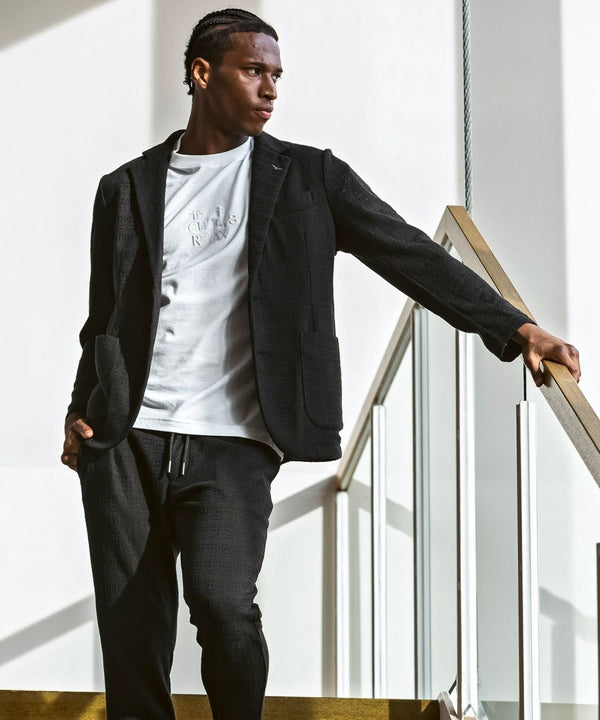 ウノピゥウノウグァーレトレリラックス　ブラックジャガードジャケット