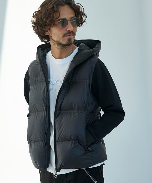 ウノピゥウノウグァーレトレリラックス　スーパーライトテックパデッドジャケット