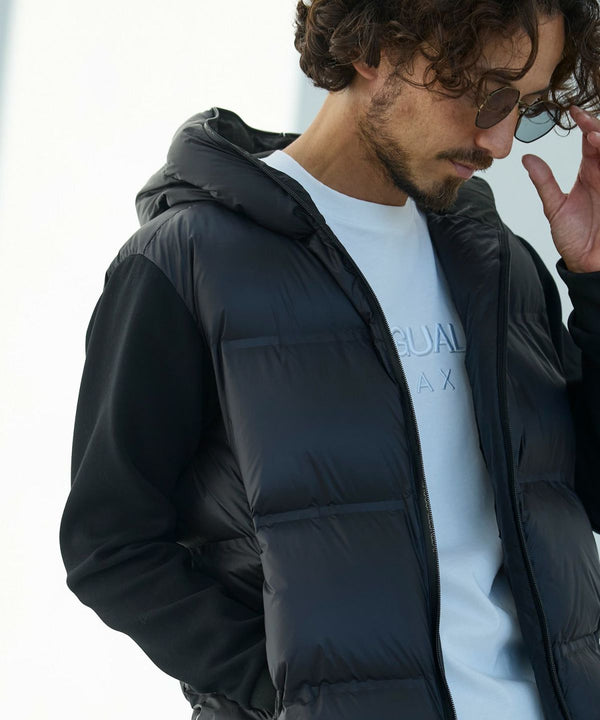 ウノピゥウノウグァーレトレリラックス　スーパーライトテックパデッドジャケット