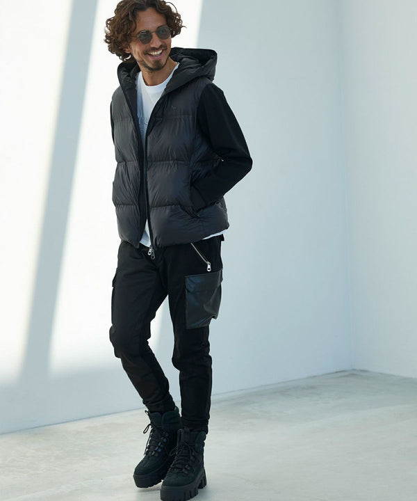 ウノピゥウノウグァーレトレリラックス　スーパーライトテックパデッドジャケット