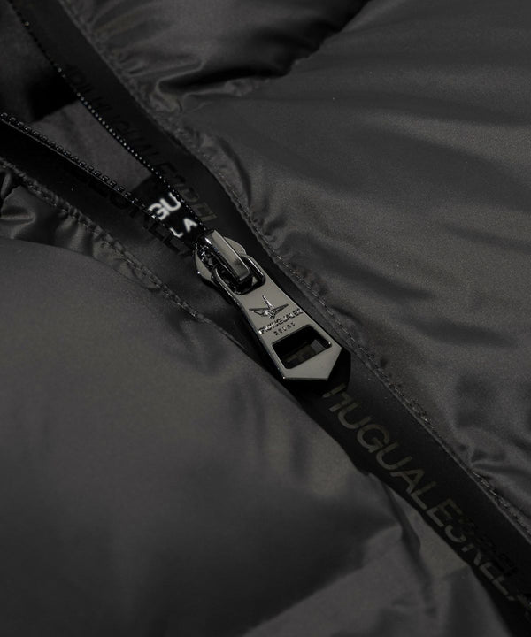 ウノピゥウノウグァーレトレリラックス　スーパーライトテックパデッドジャケット