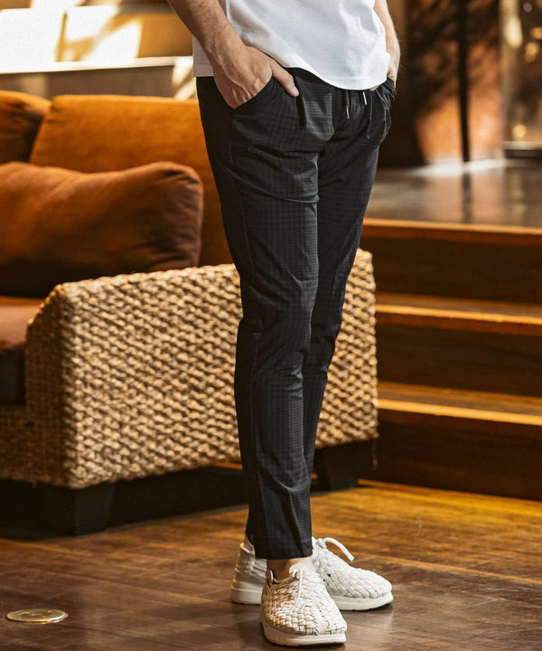 ウノピゥウノウグァーレトレリラックス　接触冷感グレンチェックナイロンスラックス