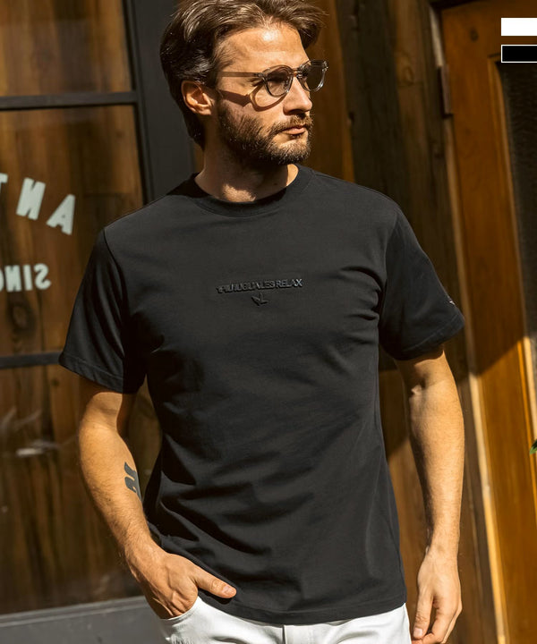 ウノピゥウノウグァーレトレリラックス　エンボスロゴ半袖Tシャツ