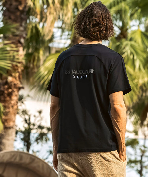 ウノピゥウノウグァーレトレリラックス　リバースロゴ半袖Tシャツ