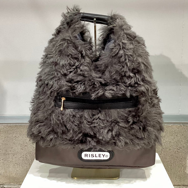 RISLEY/リズレイ　Triangle fur bag(トライアングルファーバッグ)