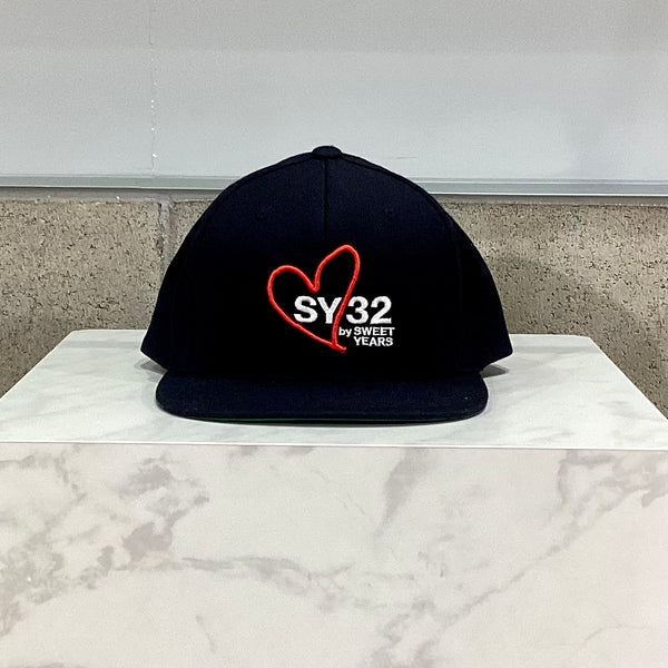 SY32 by SWEET YEARS/エスワイサーティーツーバイスウィートイヤーズ　HEART MIX LOGO SNAPBACK CAP