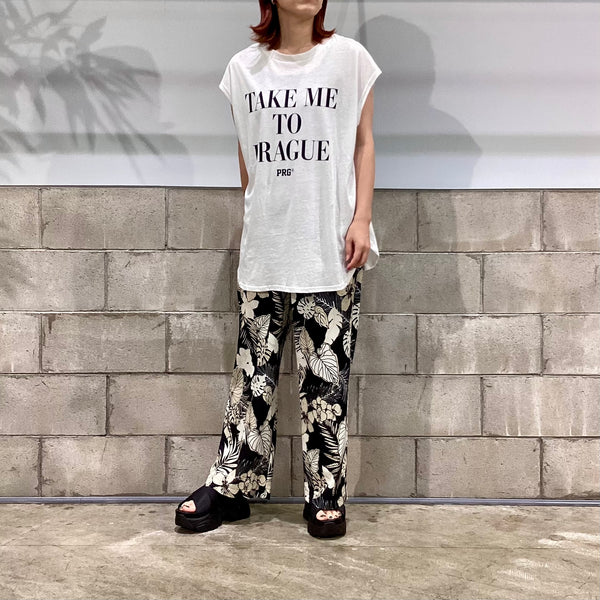 CHIGNON／シニヨン　ロゴフレンチTEE