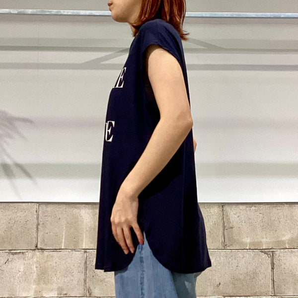 CHIGNON／シニヨン　ロゴフレンチTEE